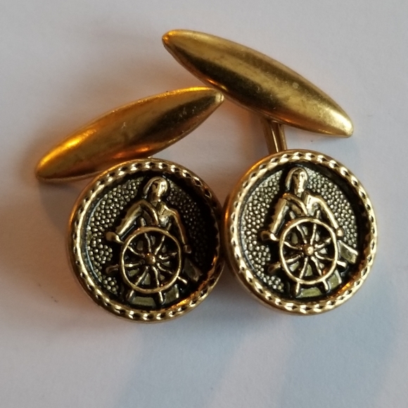 Relisted - Vintage cuff links gold tone sailor ship wheel button cufflinks - Picture 2 of 9